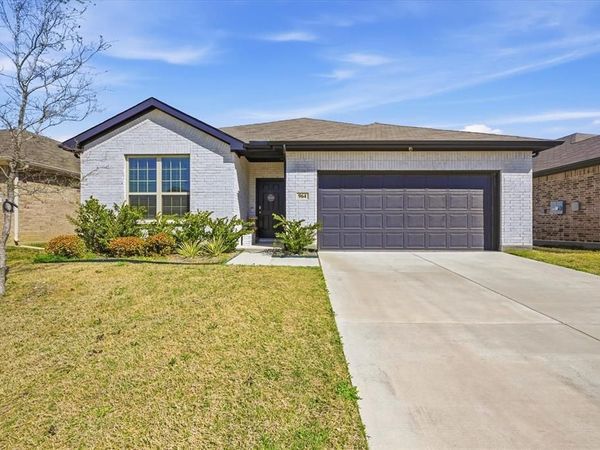 964 Ravenwood Lane, Van Alstyne, TX 75495