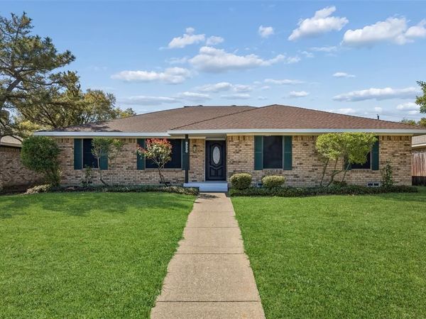 9320 Whitehurst Drive, Dallas, TX 75243