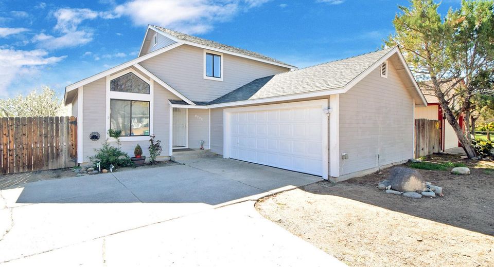 6770 Evening Star Drive, Sparks, NV 89436 Photo