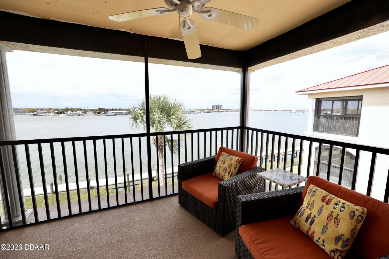 442 Bouchelle Drive, Unit 305, New Smyrna Beach, FL 32169 Photo