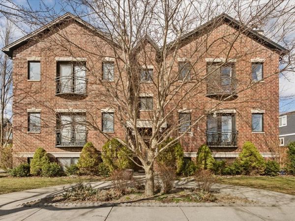 5036 N Lockwood Avenue , Unit 3, Chicago, IL 60630