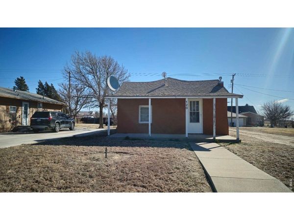 120 W 5th St S, Cheyenne Wells, CO 80810