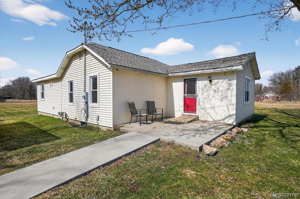 1138 Nutana Boulevard, Mt. Morris Township, MI 48458 Main Photo