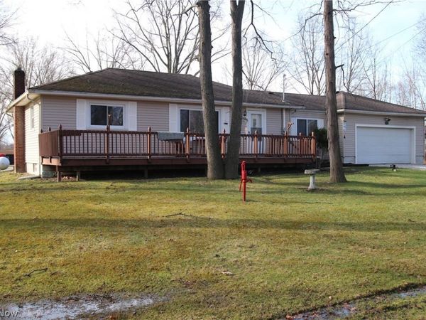 10024 Cummins Lane , Deerfield, OH 44411