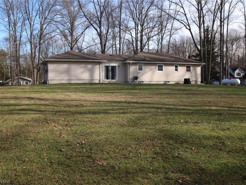 10024 Cummins Lane, Deerfield, OH 44411 Photo 21