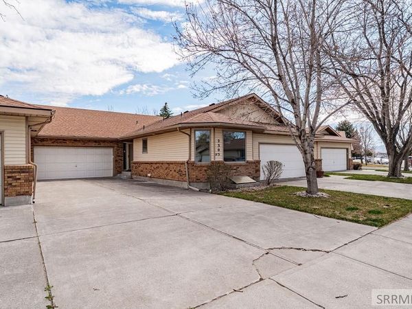 2305 Henryanna Avenue, IDAHO FALLS, ID 83404