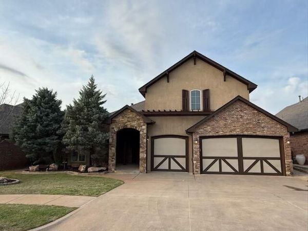 9021 NW 148th Place, Yukon, OK 73099