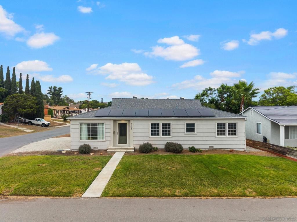 7978 Canton, Lemon Grove, CA 91945 Main Photo