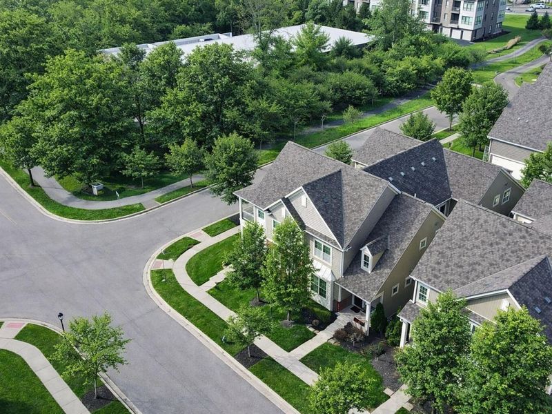 4254 Tuller Ridge Drive, Unit 95, Dublin, OH 43017 Photo 4