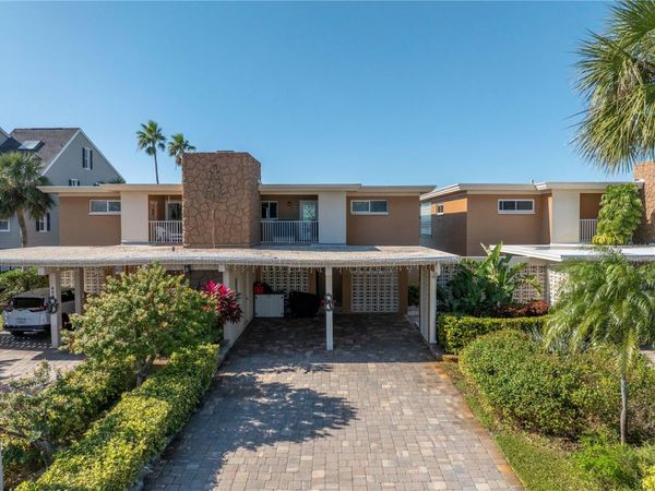 800 MADONNA BOULEVARD , Unit A, ST PETERSBURG, FL 33715