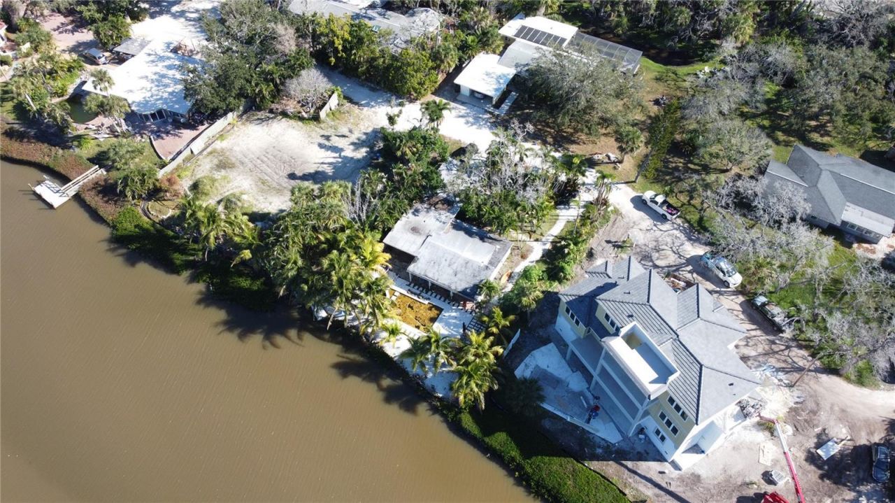 8534 Heron Lagoon Circle, Sarasota, FL 34242 Photo