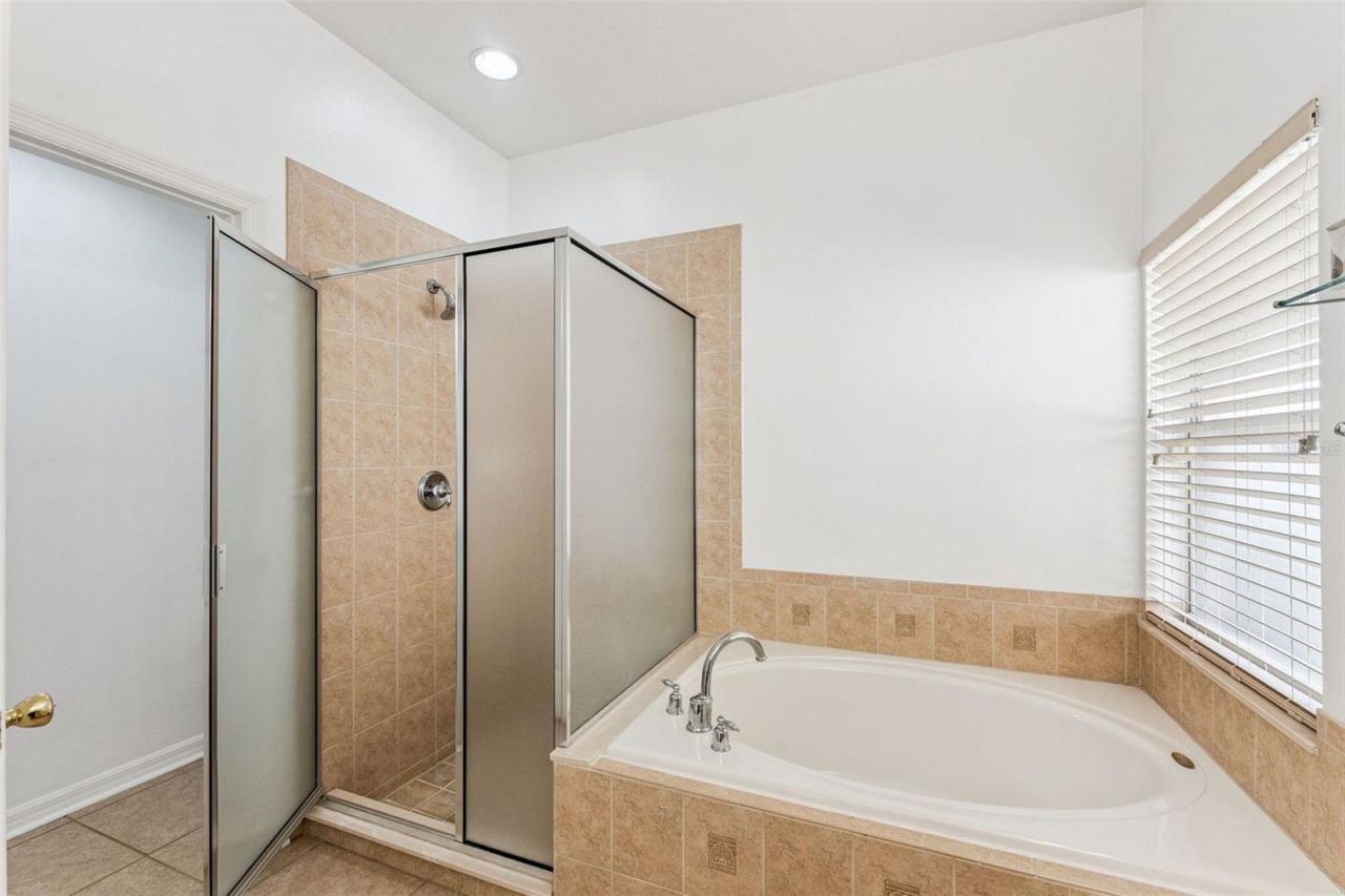4715 Aguila Place, Orlando, FL 32826 Photo