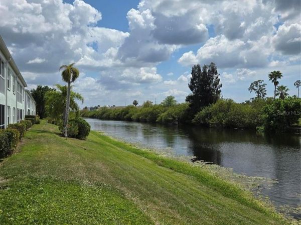 5725 GREENWOOD AVENUE, Unit 5201, NORTH PORT, FL 34287