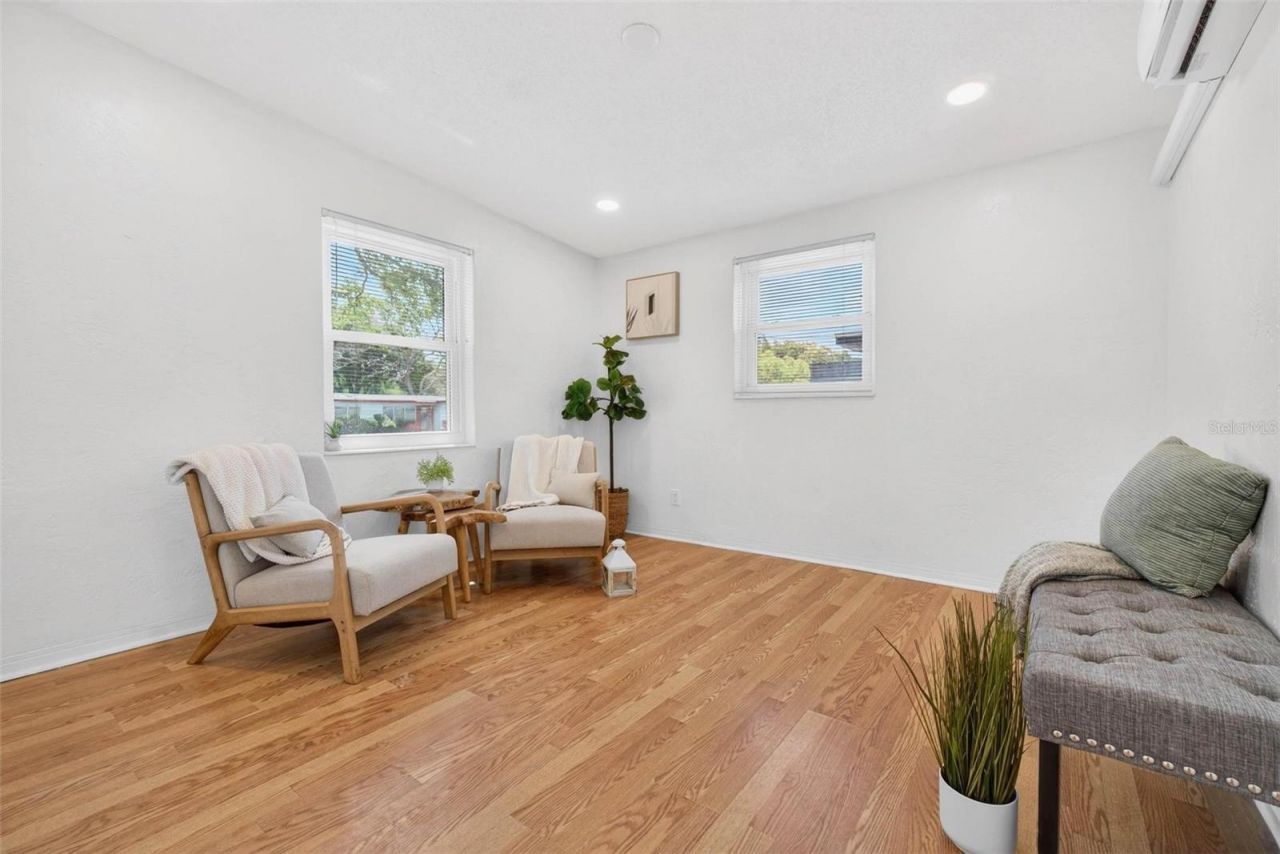 4635 28th Avenue N, Saint Petersburg, FL 33713 Photo