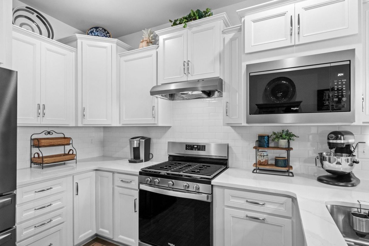 6598 Torino Lane Photo 16