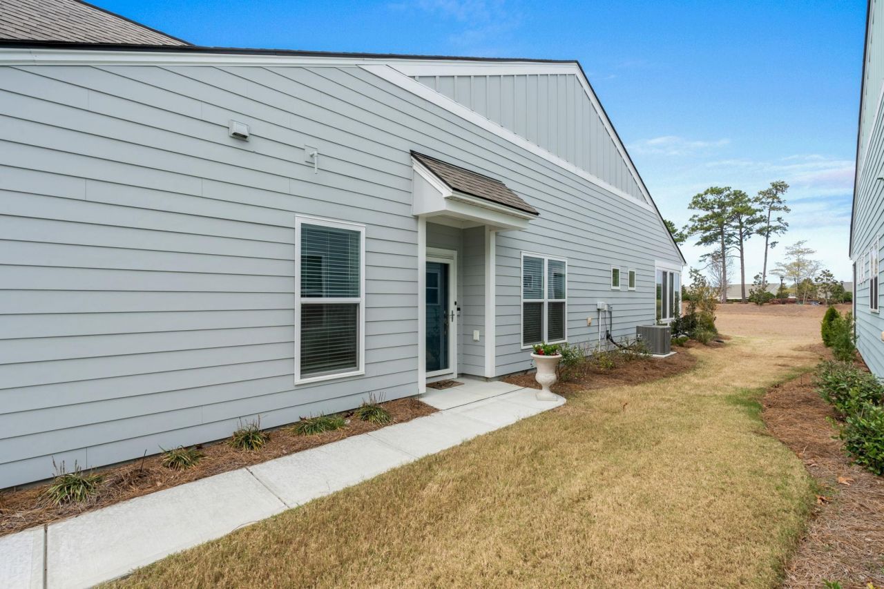 6598 Torino Lane Photo 40