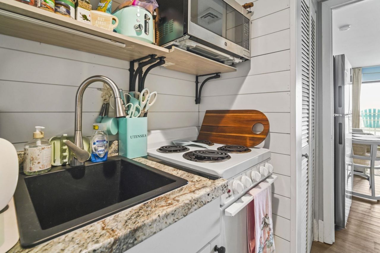 7500 N Ocean Blvd. Photo 10