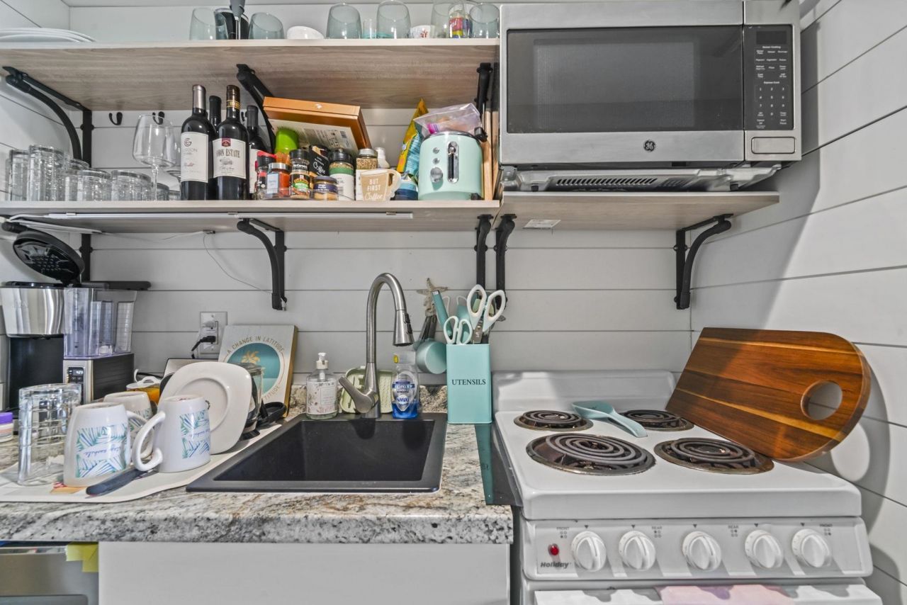 7500 N Ocean Blvd. Photo 11