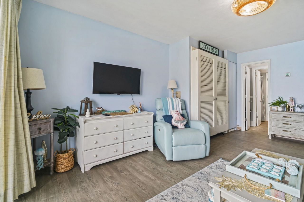 7500 N Ocean Blvd. Photo 22