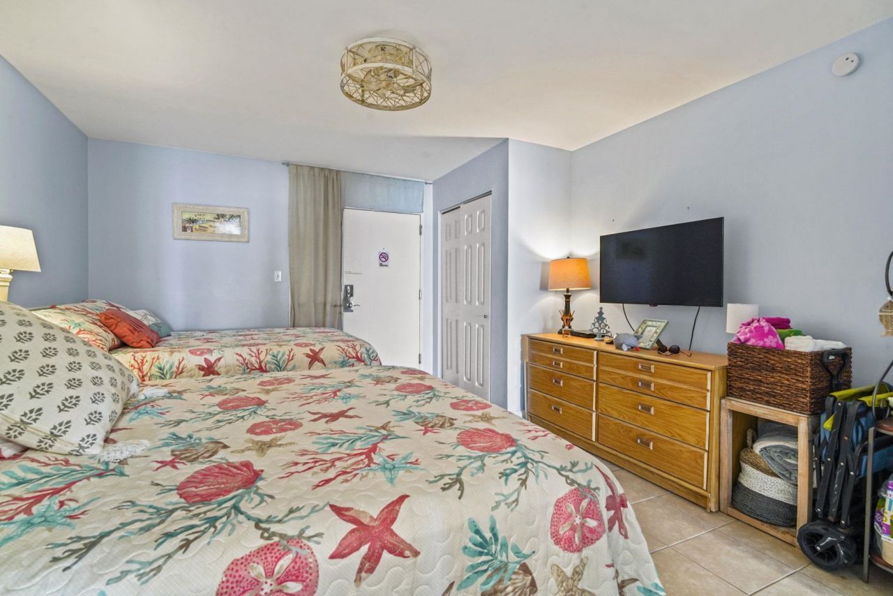 7500 N Ocean Blvd. Photo 8