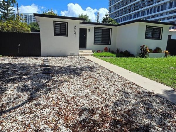 2731 SW 29th Ave , Miami, FL 33133