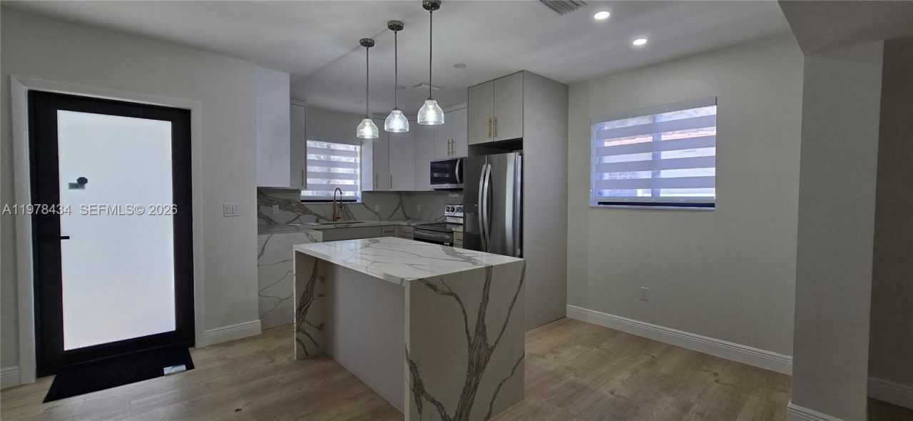 2731 SW 29th Ave , Miami, FL 33133 Photo