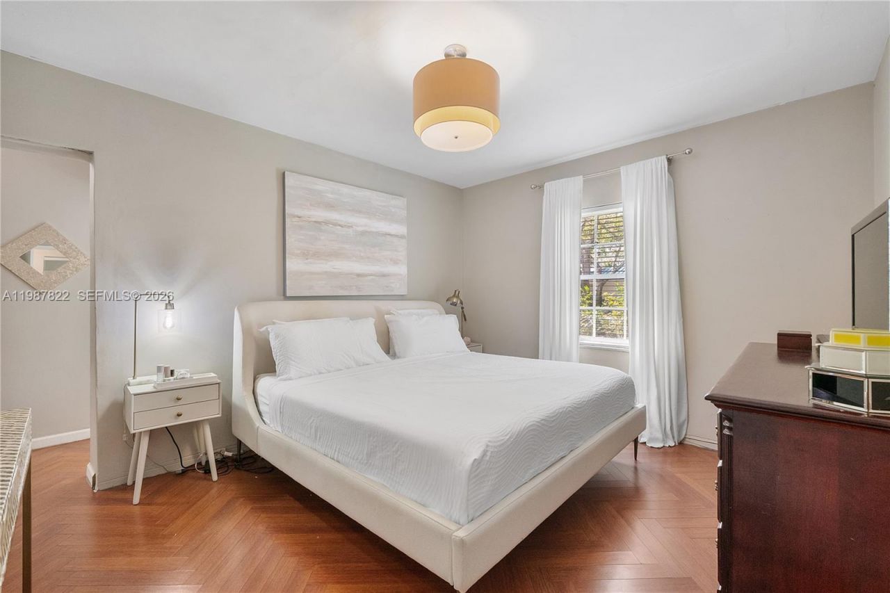 5961 SW 46th Ter, Miami, FL 33155 Photo