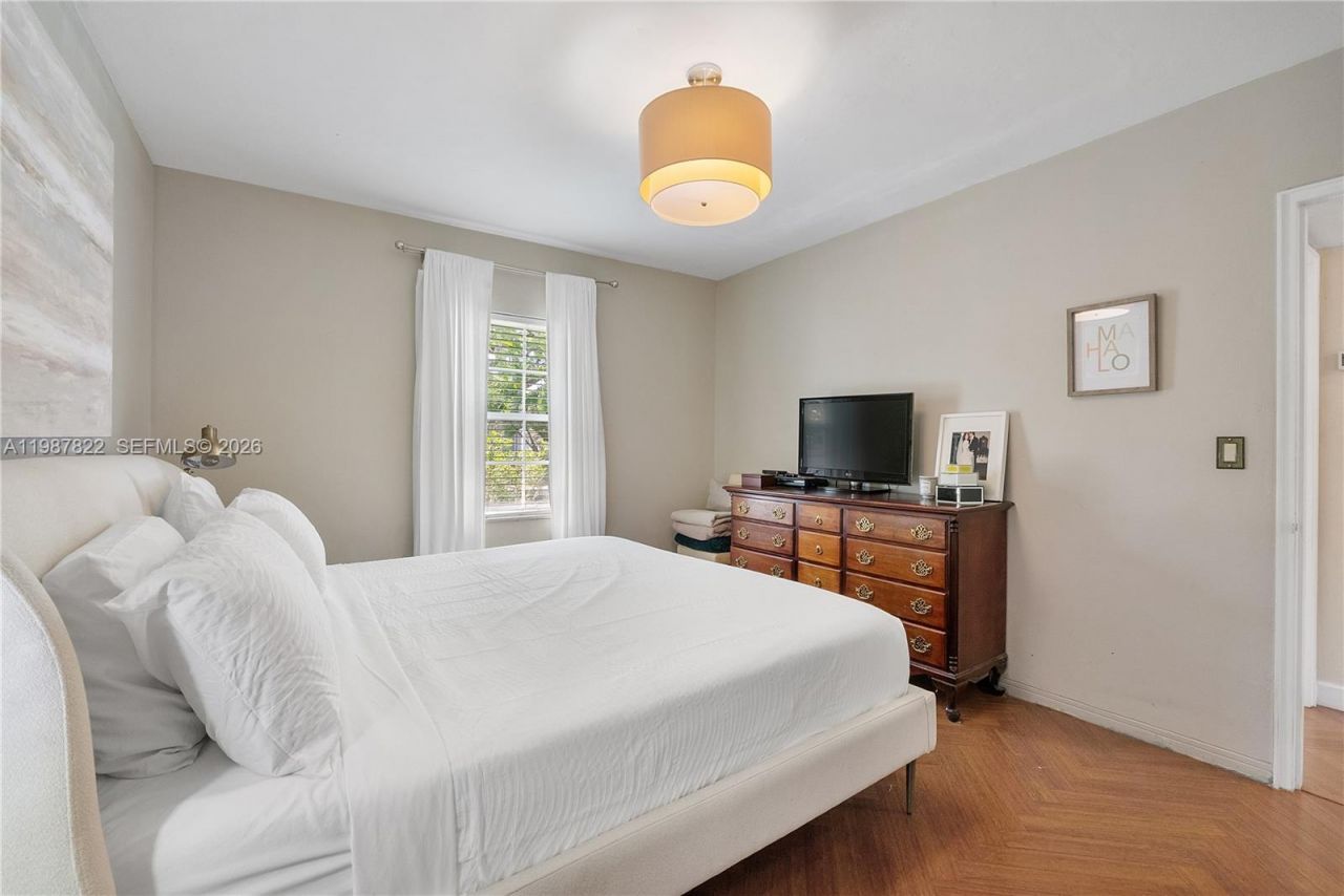 5961 SW 46th Ter, Miami, FL 33155 Photo