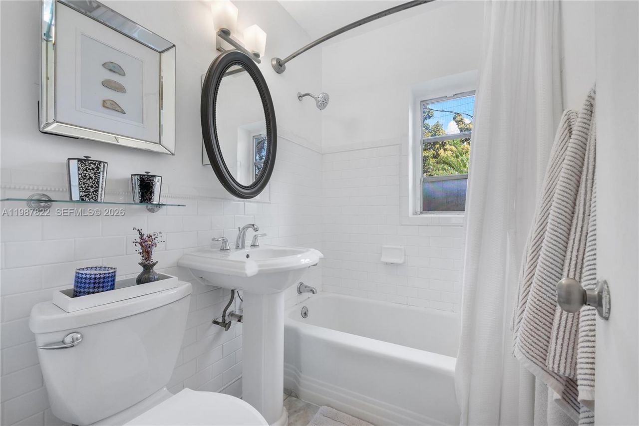 5961 SW 46th Ter, Miami, FL 33155 Photo