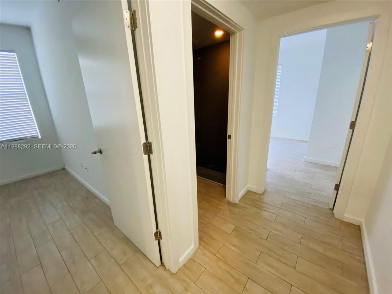 1611 Meridian Ave , Unit 305, Miami Beach, FL 33139 Photo