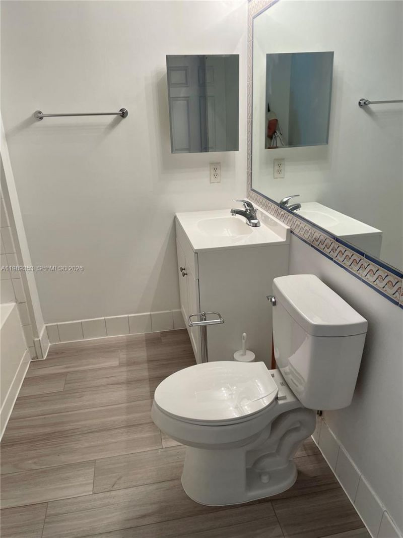 150 NW 96th Ave, Unit 9-207, Pembroke Pines, FL 33024 Photo