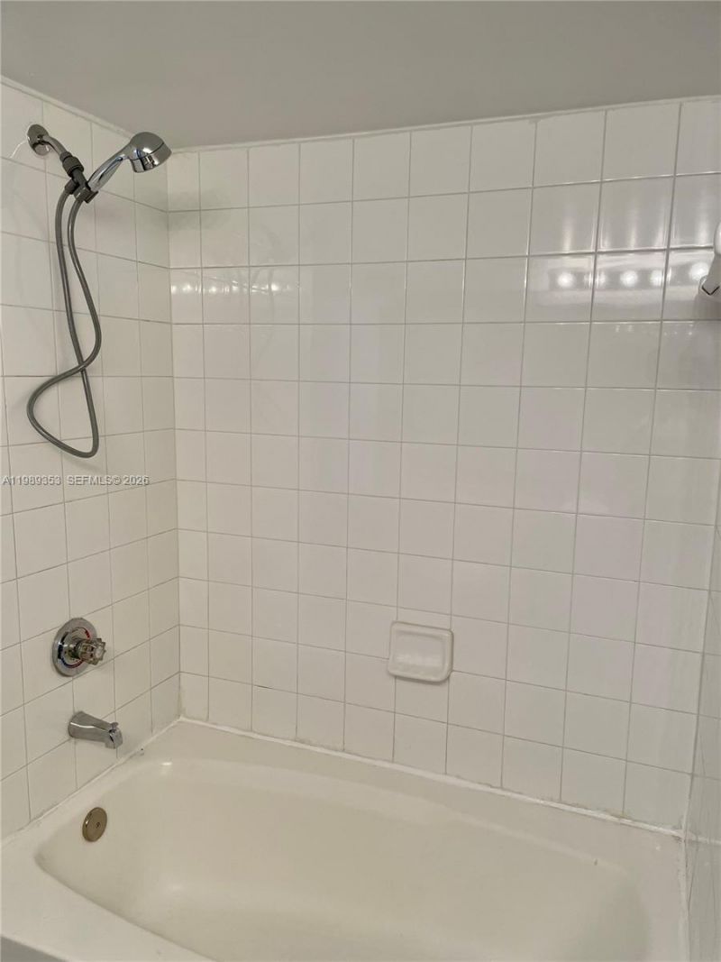 150 NW 96th Ave, Unit 9-207, Pembroke Pines, FL 33024 Photo