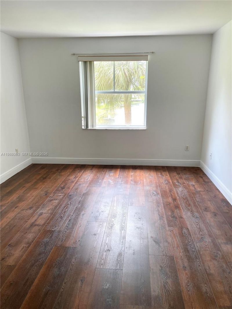 150 NW 96th Ave, Unit 9-207, Pembroke Pines, FL 33024 Photo