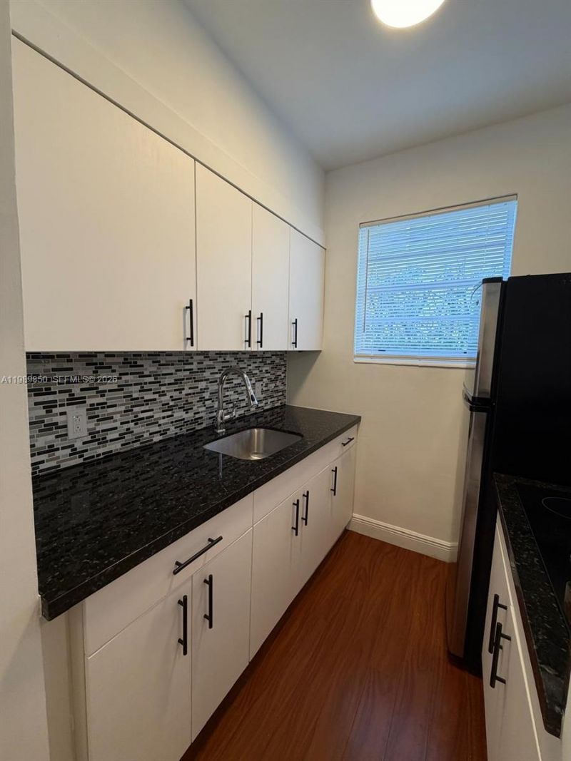 1525 Meridian Ave, Unit 108, Miami Beach, FL 33139 Photo