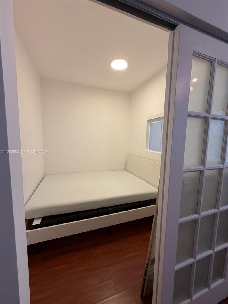 1525 Meridian Ave, Unit 108, Miami Beach, FL 33139 Photo