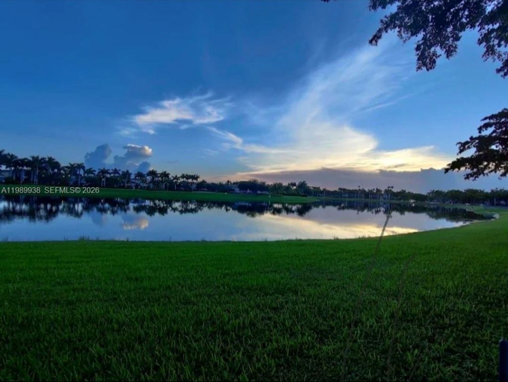 8909 SW 225th Ter, Cutler Bay, FL 33190 Photo