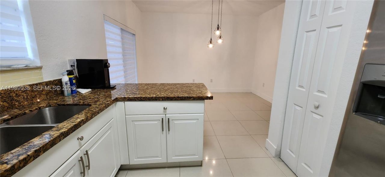 8909 SW 225th Ter, Cutler Bay, FL 33190 Photo