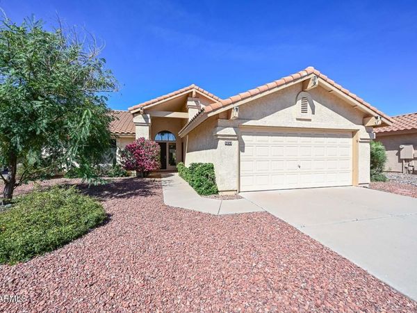 9232 W Behrend Drive, Peoria, AZ 85382