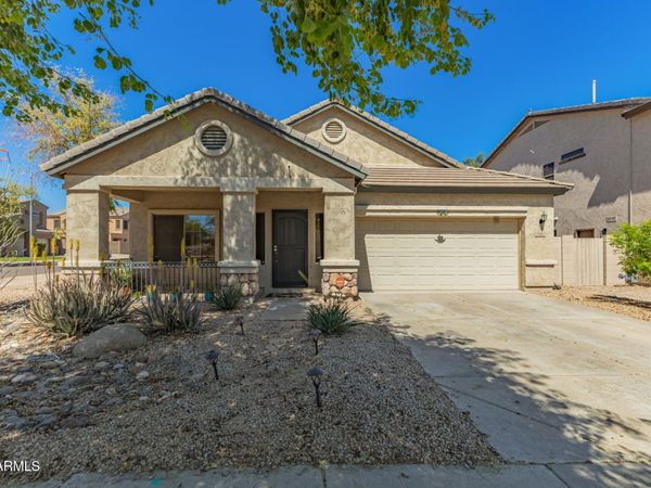 17462 W YAVAPAI Street, Goodyear, AZ 85338