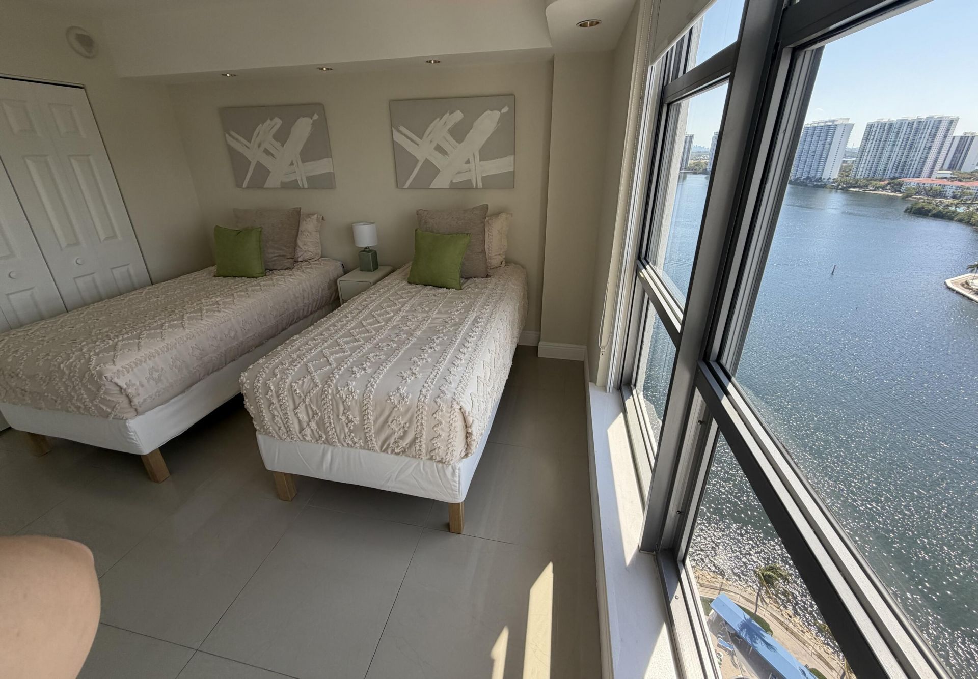 3530 Mystic Pointe Drive, Unit 2303, Aventura, FL 33180 Photo
