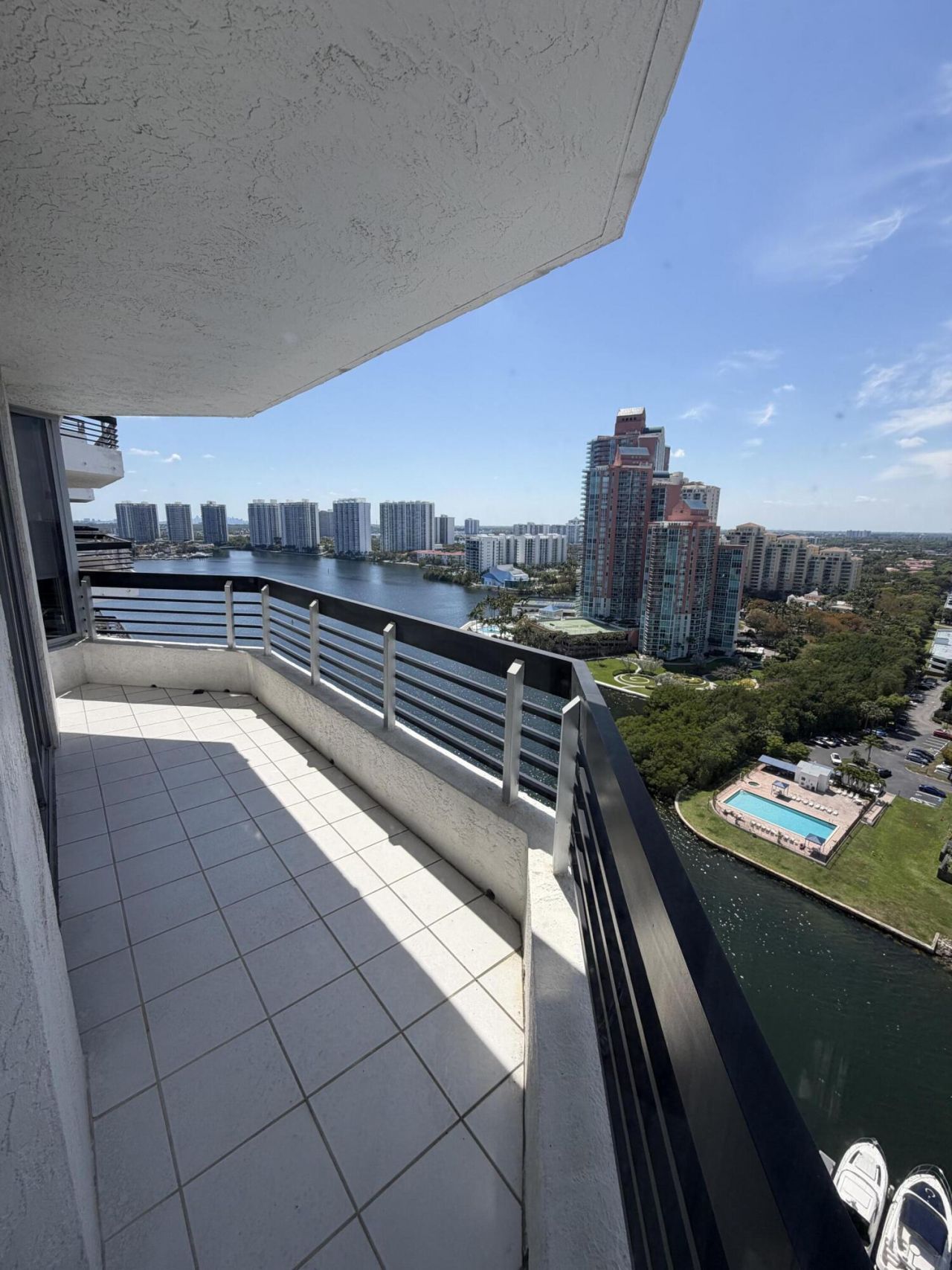 3530 Mystic Pointe Drive, Unit 2303, Aventura, FL 33180 Photo