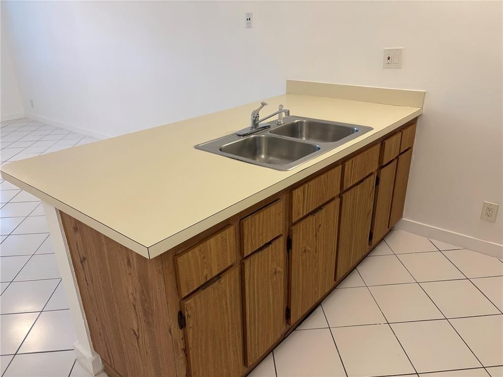 2401 Riverside Drive, Unit 314-b, Coral Springs, FL 33065 Photo