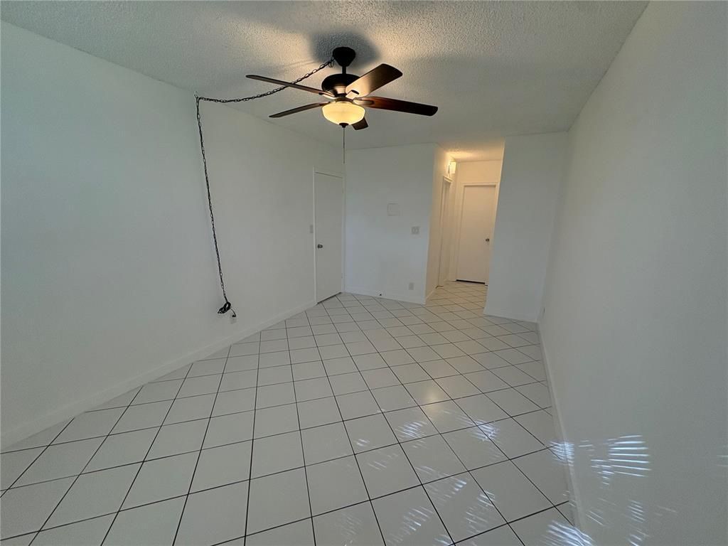 2401 Riverside Drive, Unit 314-b, Coral Springs, FL 33065 Photo