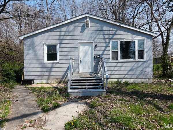 457 Mildred Avenue , East St Louis, IL 62206