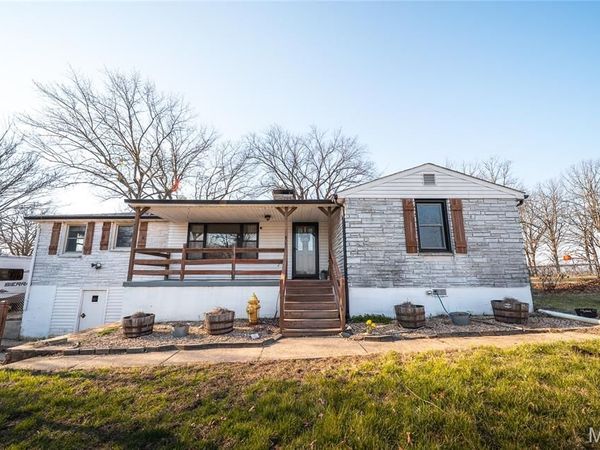 374 Eisenhower Street, Rolla, MO 65401