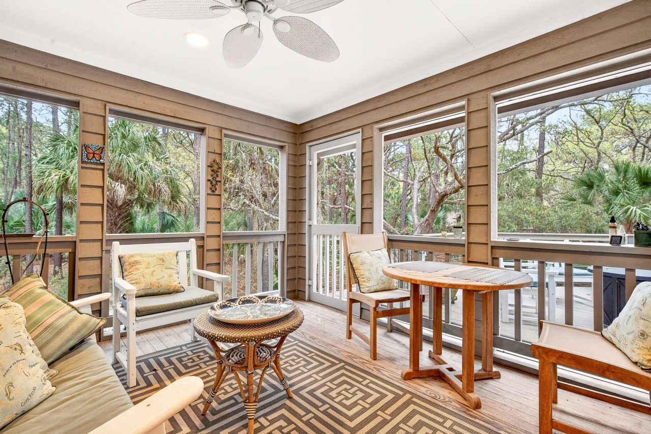 2430 Andell Way Photo 13