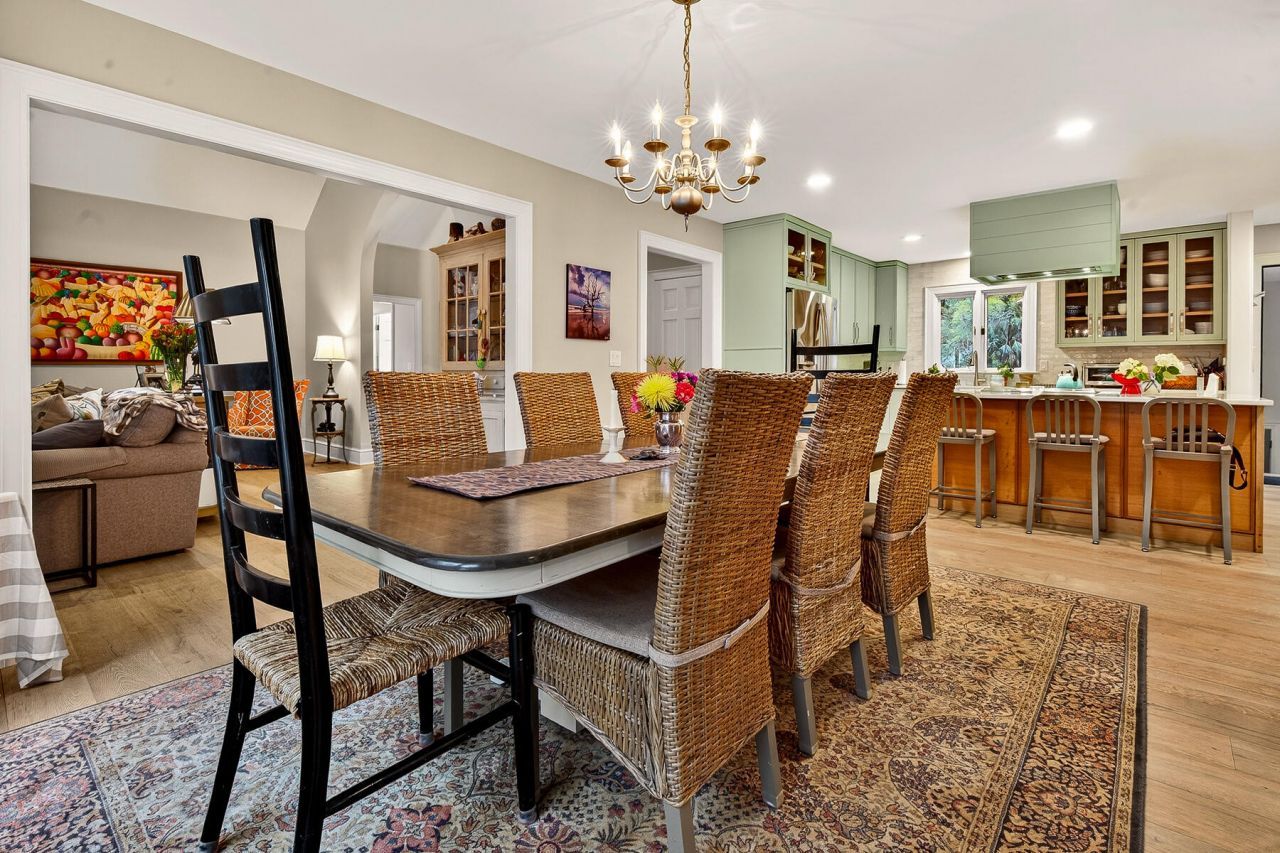 2430 Andell Way Photo 19