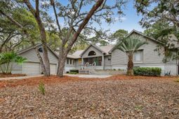 2430 Andell Way photo 4