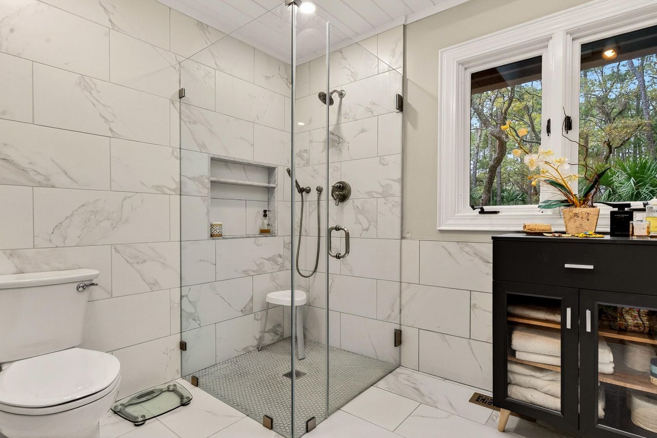 2430 Andell Way Photo 32