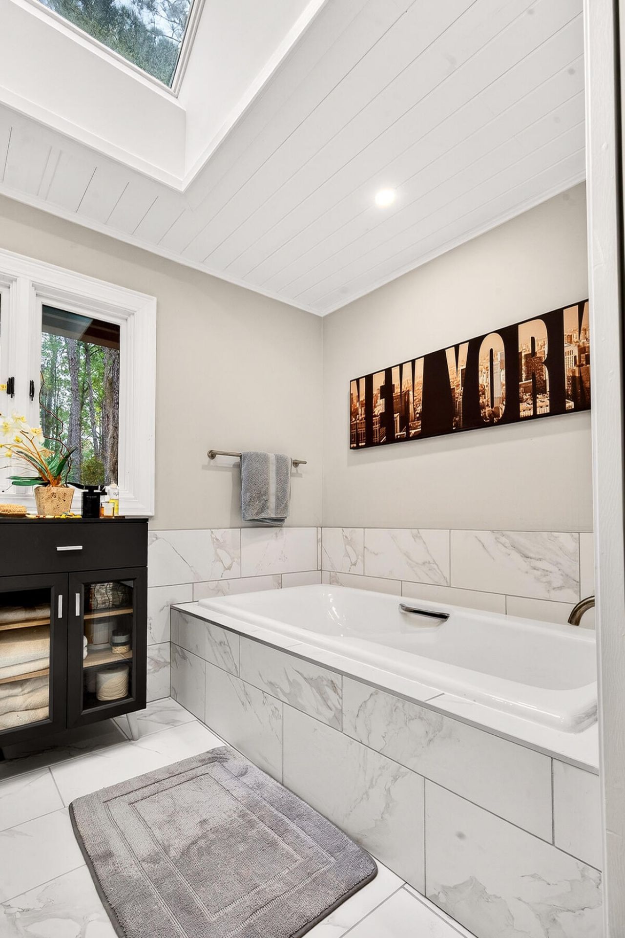 2430 Andell Way Photo 34